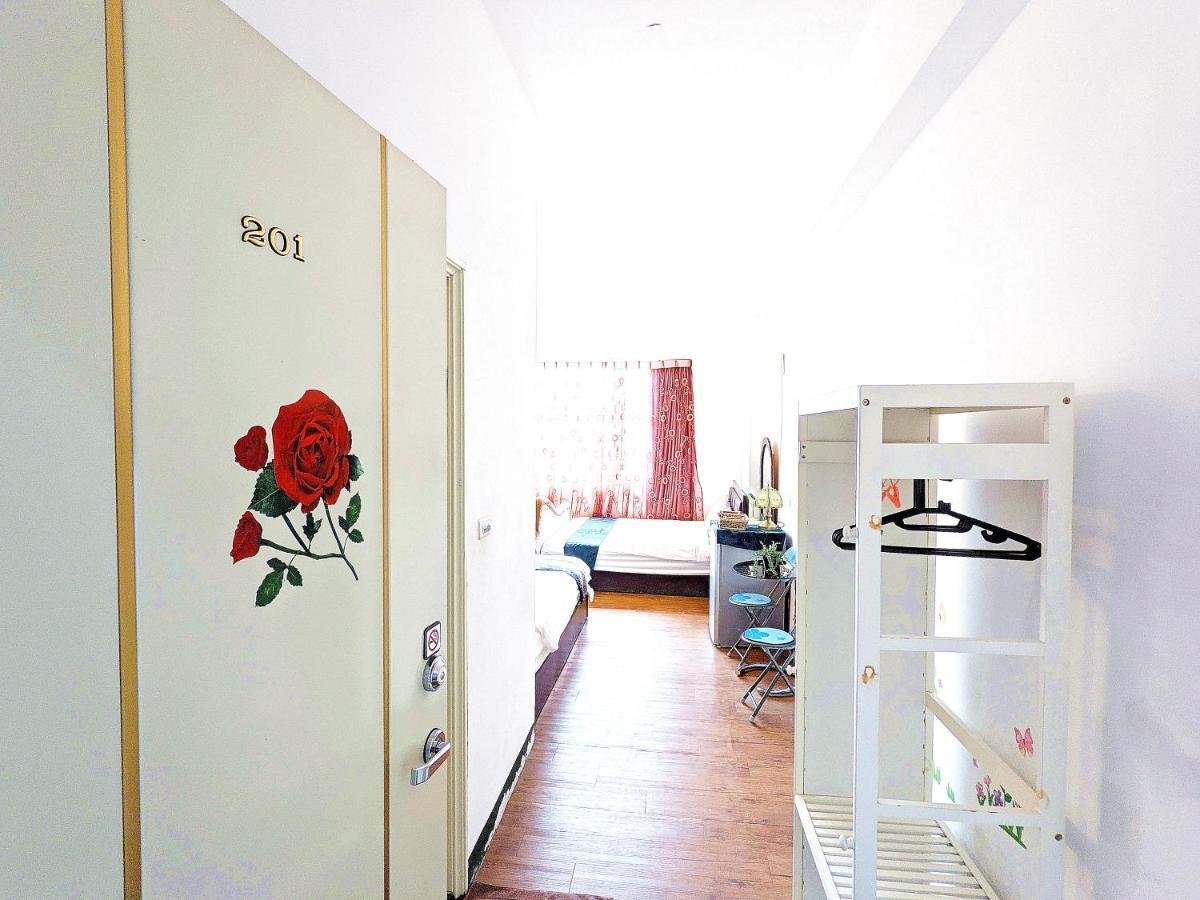 吉安郷 イエス ホーム Bed & Breakfast エクステリア 写真